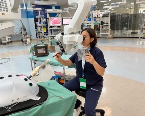 Dando curso prático no IRCAD